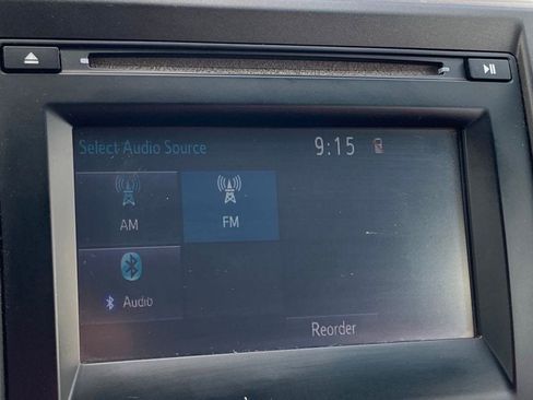 Used 2017 Toyota Camry SE FWD image 21