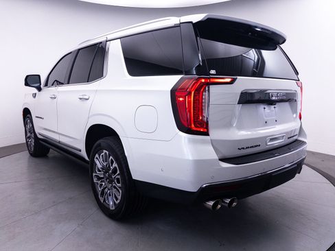 Used 2023 GMC Yukon Denali Ultimate AWD/4WD image 22