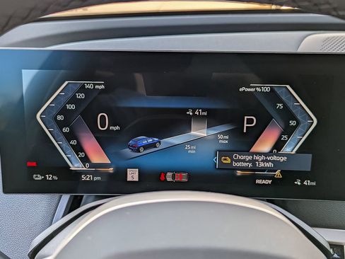 Used 2026 BMW iX xDrive60 w/ Premium Package image 22