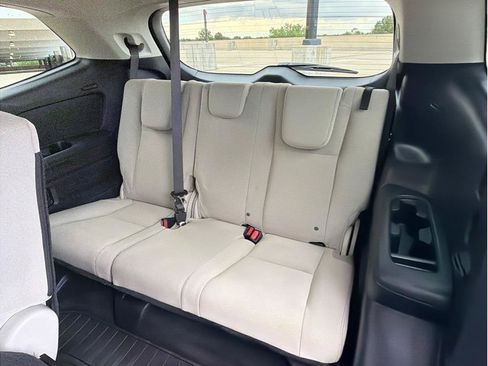 Used 2019 Subaru Ascent Premium AWD/4WD image 12