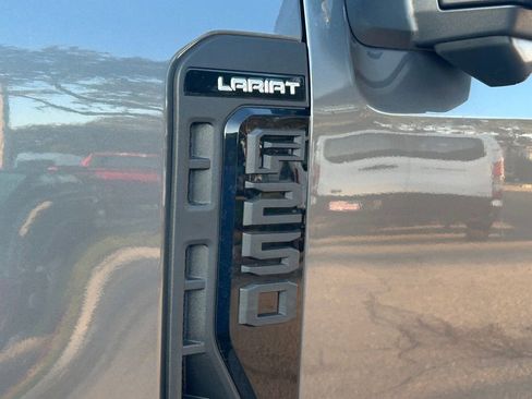 New 2026 Ford F250 Lariat w/ Black Appearance Package image 18