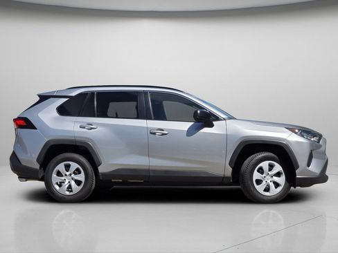Used 2020 Toyota RAV4 LE w/ All Weather Liner Package AWD/4WD image 18