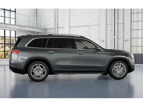 New 2026 Mercedes-Benz GLS 450 4MATIC image 17