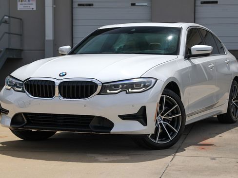 Used 2022 BMW 330i Sedan w/ Premium Package RWD image 1