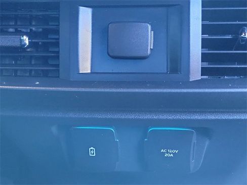 Used 2022 Ford F150 XLT w/ Equipment Group 302A High image 24