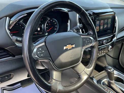Used 2018 Chevrolet Traverse LT AWD/4WD image 26
