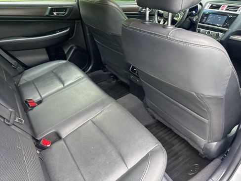 Used 2016 Subaru Legacy 2.5i Limited AWD/4WD image 14