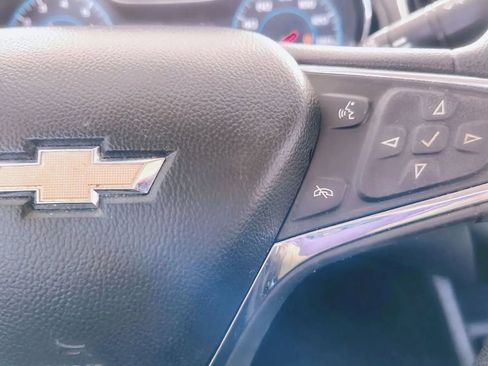 Used 2018 Chevrolet Cruze LT w/ Convenience Package FWD image 23