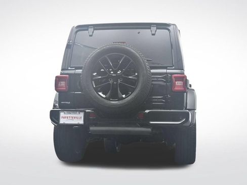 Used 2021 Jeep Wrangler Unlimited Sahara AWD/4WD image 35