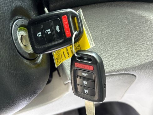 Used 2014 Honda Accord LX image 18