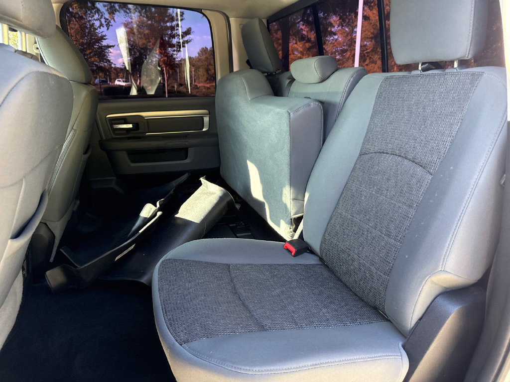 Used 2015 RAM 1500 Big Horn AWD/4WD image 31