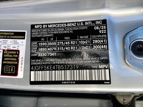 Used 2026 Mercedes-Benz GLS 450 4MATIC image 29