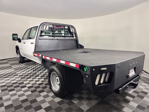 Used 2023 Chevrolet Silverado 3500 W/T w/ WT Fleet Convenience Package image 5