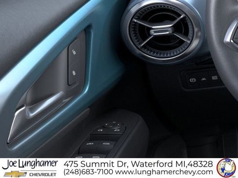 New 2026 Chevrolet Equinox EV LT image 24