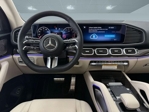 New 2026 Mercedes-Benz GLS 450 GLS 450 image 25