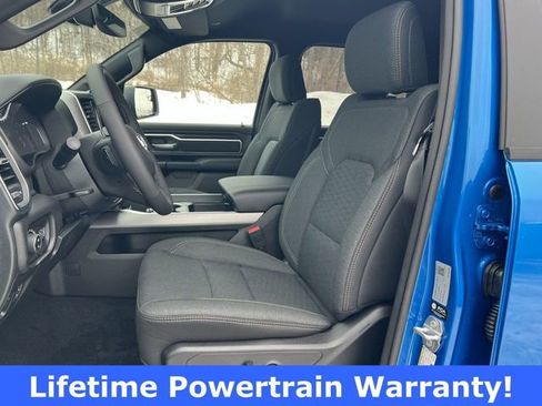 New 2026 RAM 1500 4x4 Crew Cab image 15