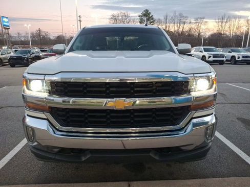 Used 2018 Chevrolet Silverado 1500 LT w/ LT Fleet Convenience Package image 2