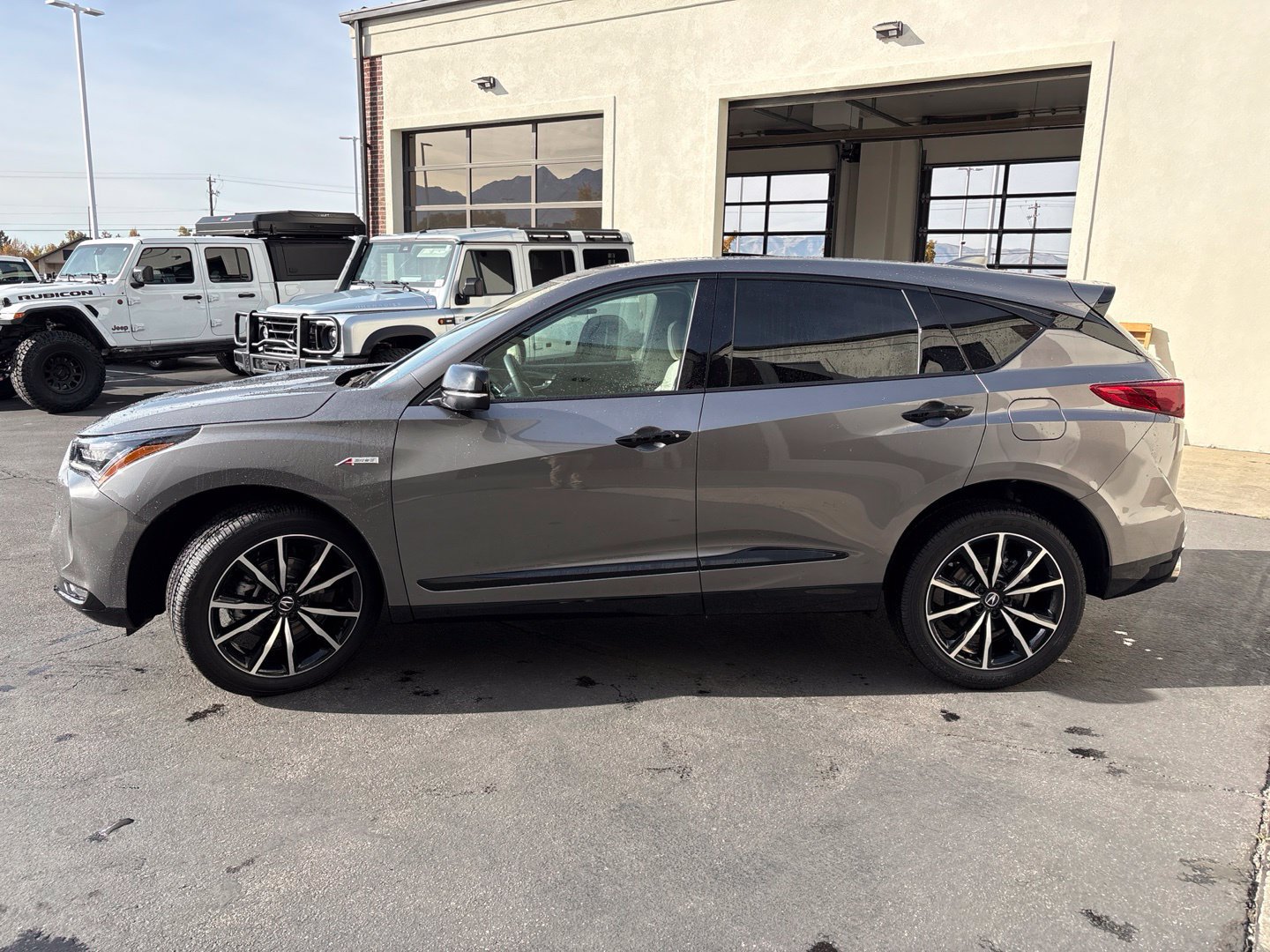 Used 2026 Acura RDX w/ Advance Package AWD/4WD image 5
