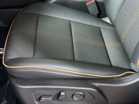 New 2026 GMC Canyon AT4 image 18