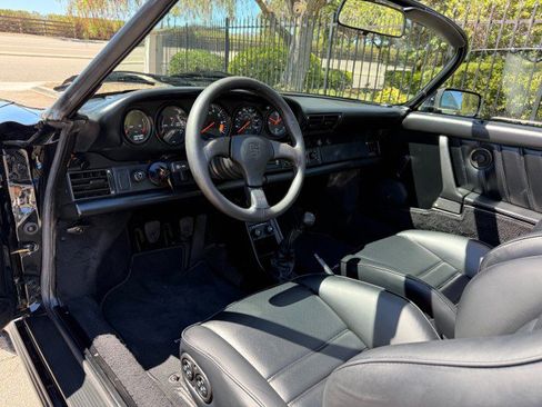 Used 1989 Porsche 911 Speedster RWD image 10