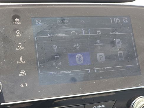Certified 2017 Honda CR-V Touring image 7