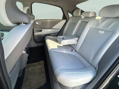 Used 2023 Hyundai Ioniq 6 SEL RWD image 15