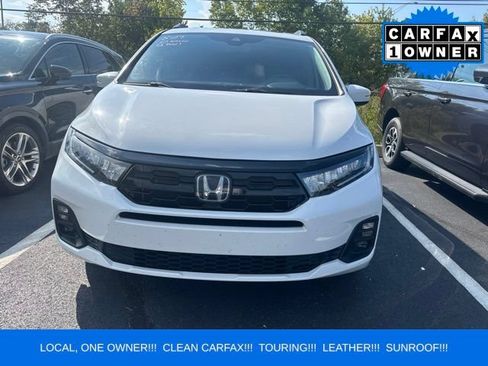 Used 2025 Honda Odyssey Touring image 2