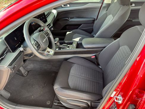 Used 2025 Kia K5 LXS FWD image 28