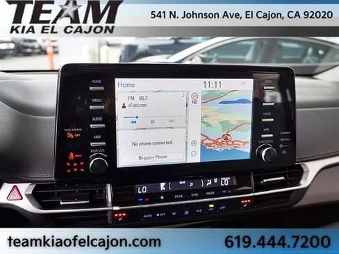 Used 2022 Toyota Sienna XLE w/ XLE Plus Package FWD image 26