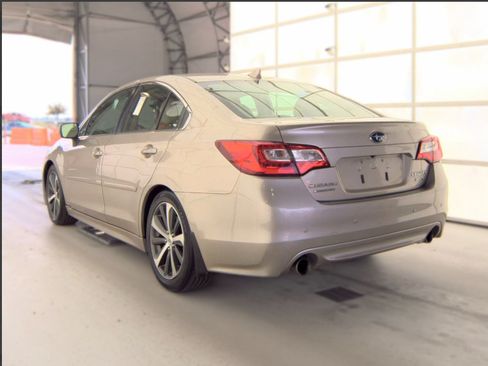 Used 2016 Subaru Legacy 3.6R Limited AWD/4WD image 3