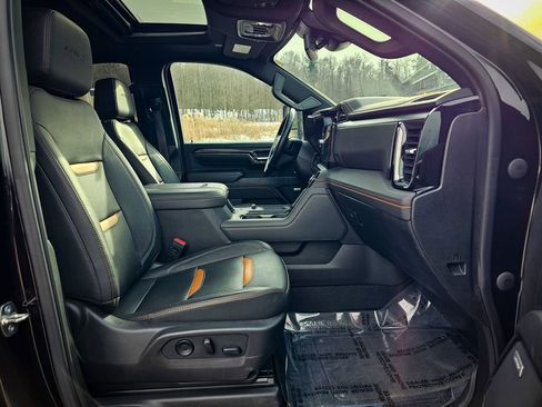 Certified 2024 GMC Sierra 2500 AT4 w/ AT4 Preferred Package image 42