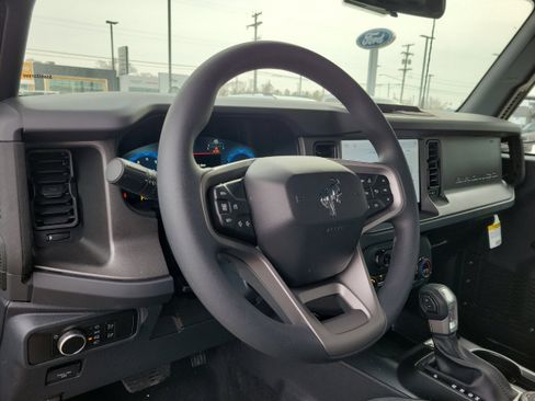 New 2026 Ford Bronco 2-Door AWD/4WD image 12