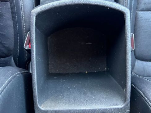 Used 2021 Kia Seltos SX w/ SX Sunroof Package image 31