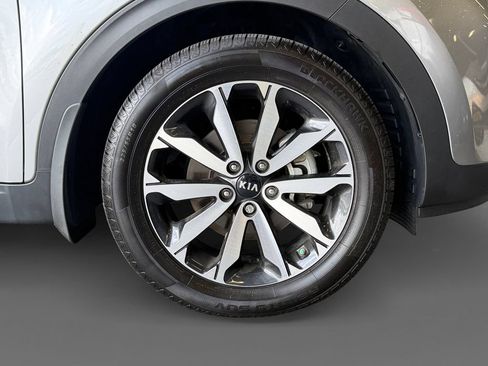 Used 2019 Kia Sportage EX FWD image 8