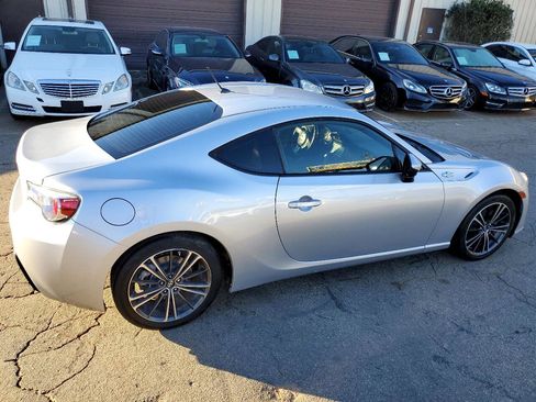 Used 2013 Scion FR-S image 10