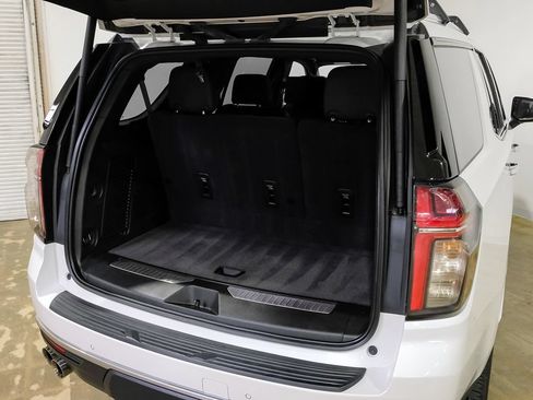 Used 2021 Chevrolet Tahoe High Country w/ Premium Package RWD image 48