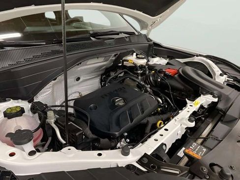 Used 2025 Chevrolet TrailBlazer RS w/ Convenience Package image 89