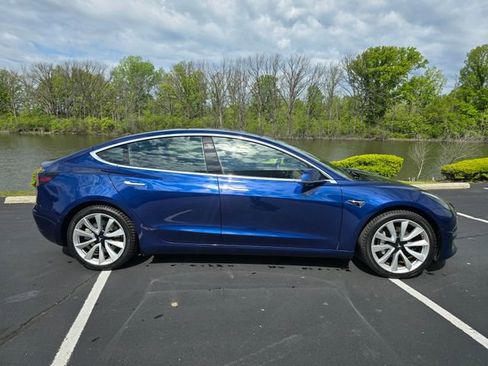 Used 2019 Tesla Model 3 Long Range RWD image 6