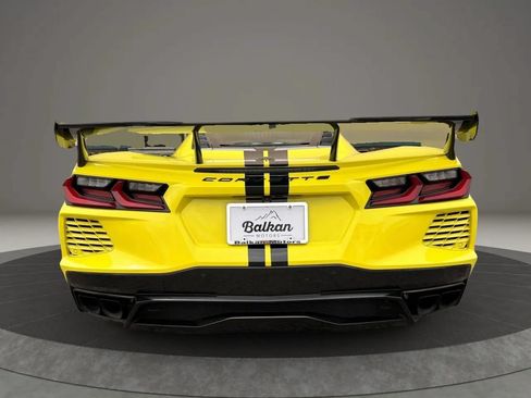 Used 2023 Chevrolet Corvette Stingray Coupe w/ Battery Protection Package RWD image 14