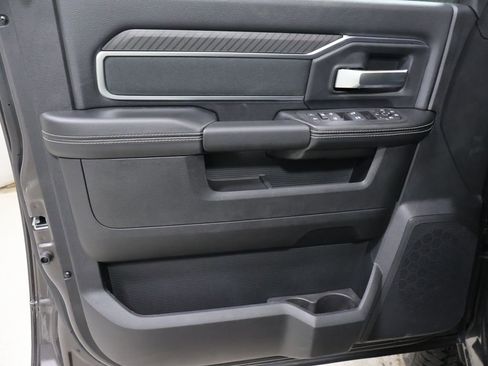 New 2026 RAM 2500 Big Horn AWD/4WD image 8