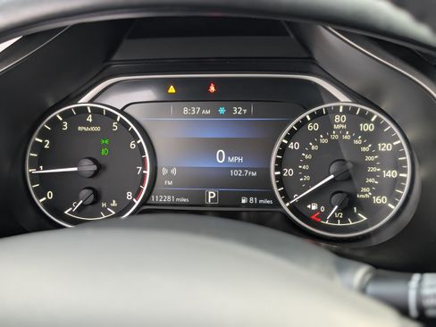 Used 2019 Nissan Murano SV w/ Premium Package image 17