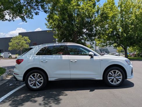 Used 2025 Audi Q3 2.0T Premium Plus w/ Premium Plus Package AWD/4WD image 4