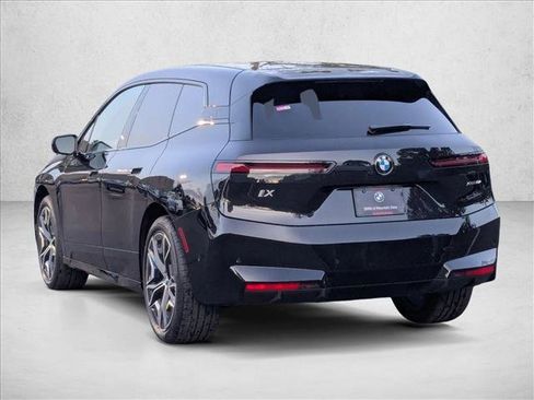 New 2026 BMW iX xDrive60 image 8