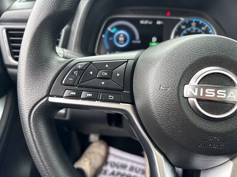 Used 2023 Nissan Leaf S image 36