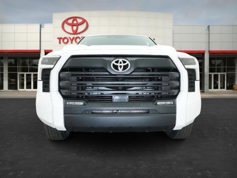 New 2026 Toyota Tundra SR5 image 3