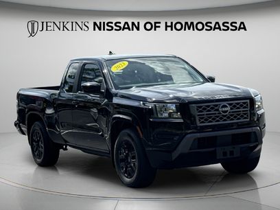 Used 2023 Nissan Frontier SV w/ Technology Package