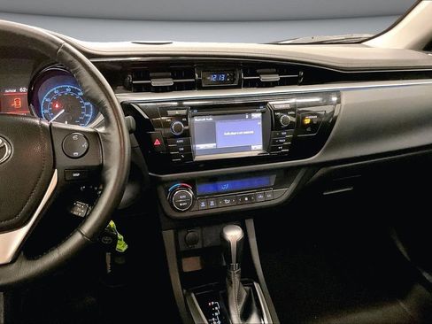 Used 2015 Toyota Corolla S w/ Body Protection Package #1 FWD image 9