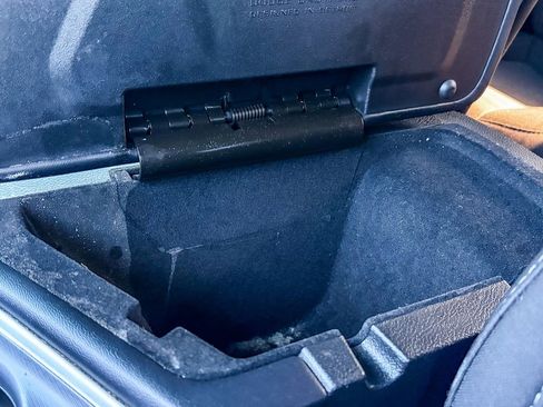 Used 2021 Dodge Challenger SXT image 45