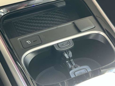 Certified 2023 Mercedes-Benz EQB 300 4MATIC image 35