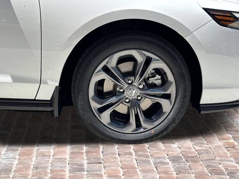 New 2026 Honda Accord EX-L image 37